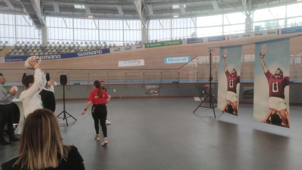 03f9b25c Bb39 40dd 93f4 2621c96082f0