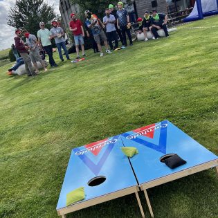 Cornhole10