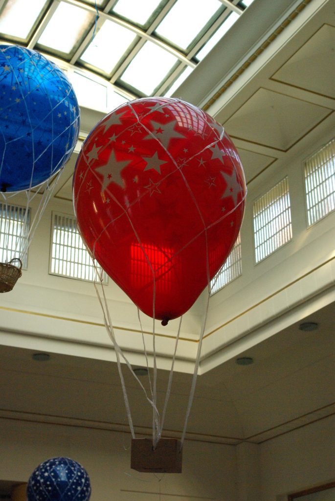 Montgolfiere En Ballons 5