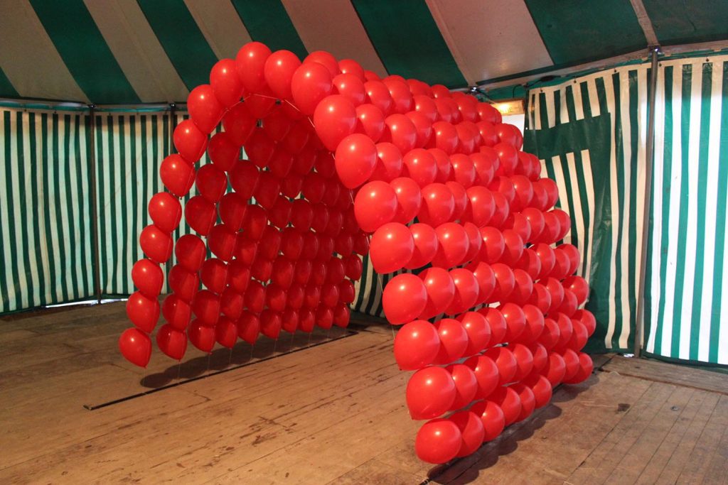 Tunnel En Ballons 4
